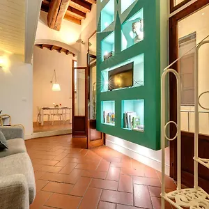 Apartment Tegolaio By Mamo, Florence